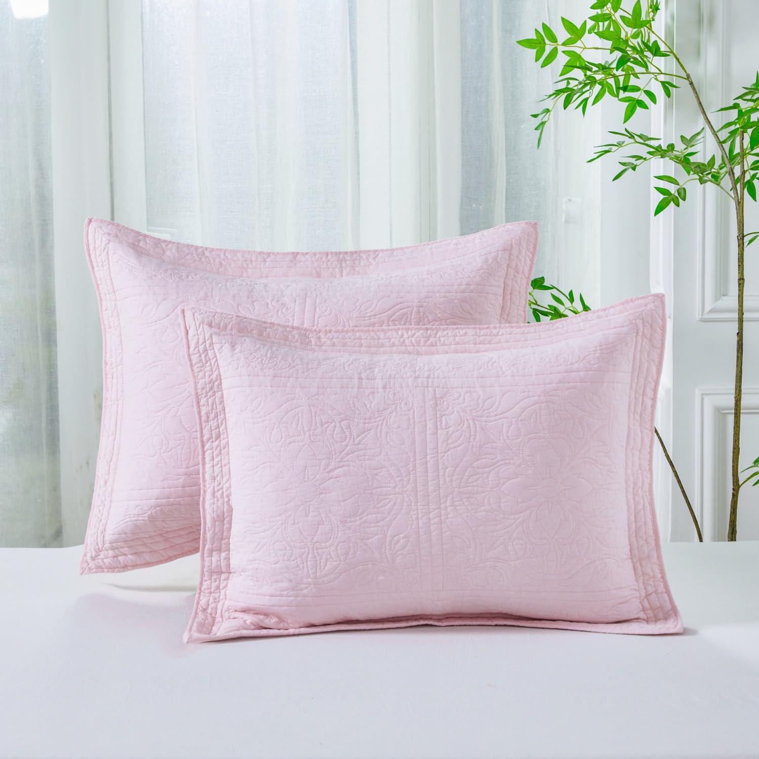 WINLIFE 100% Cotton Quilted Pillow Sham Floral Printed Pillow Cover White